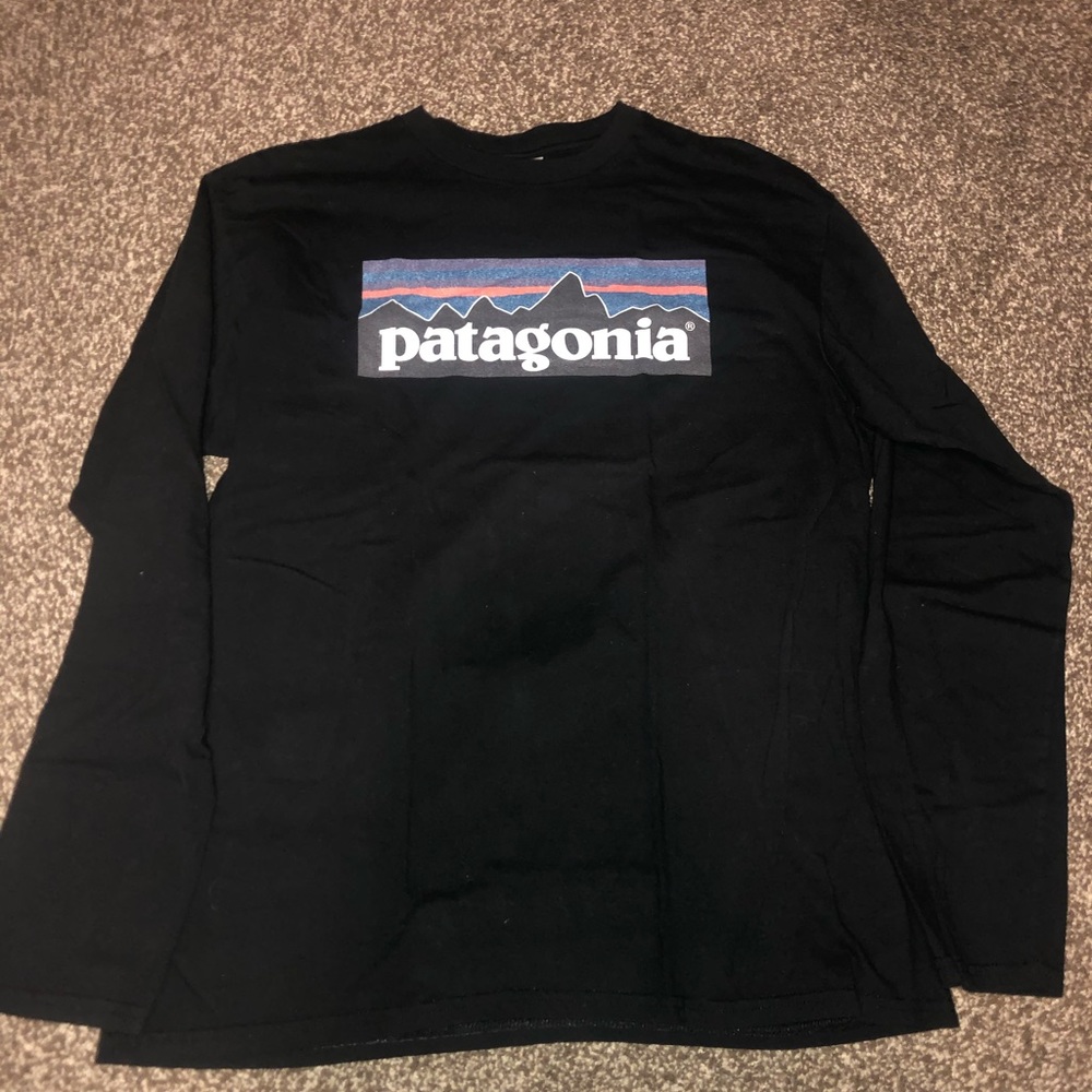 Patagonia black long sleeve t shirt men’s large